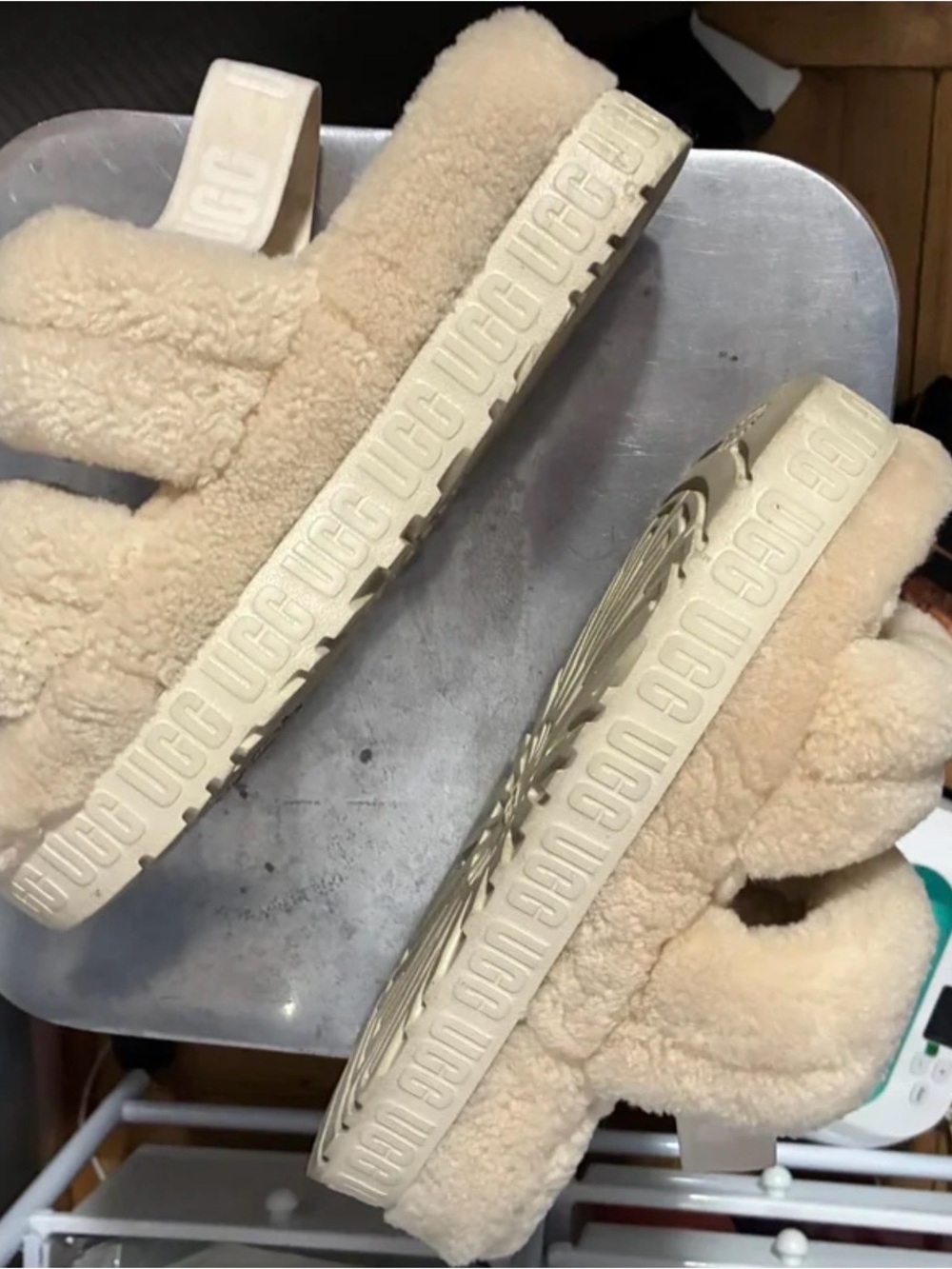 UGG women Fluff Slide Sandals in Cream